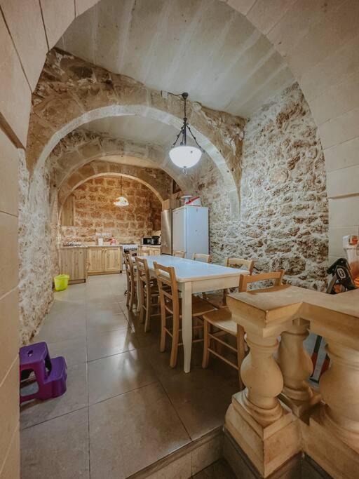 Double Heated Pools, Free Ac Villa Nadur Exterior photo