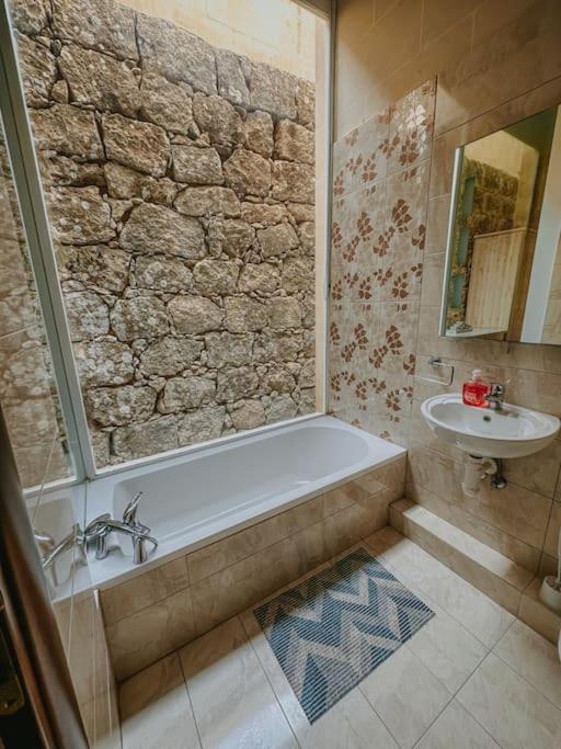 Double Heated Pools, Free Ac Villa Nadur Exterior photo
